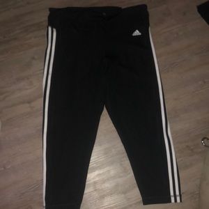 Addis’s  3-STRIPES 3/4 TIGHTS